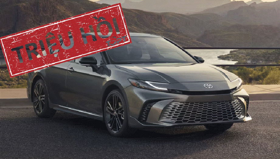 Triệu hồi hơn nửa triệu xe Toyota Camry do lỗi cụm đồng hồ kỹ thuật số